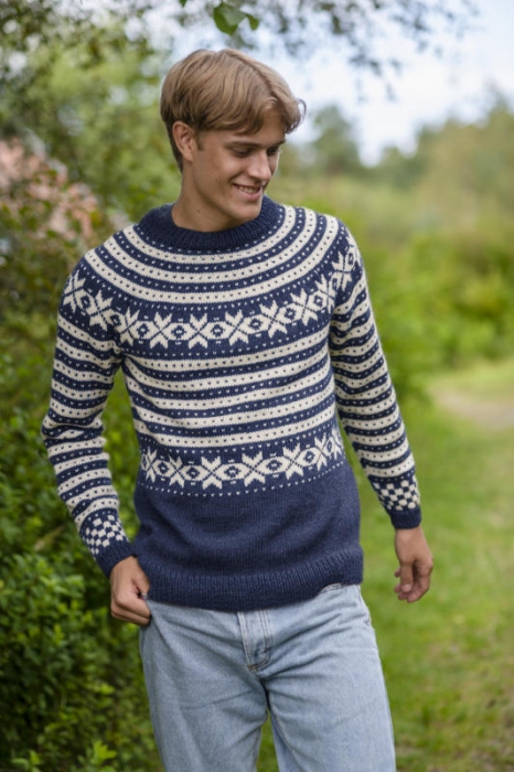 Gjestal - Fana Genser Marine (Pure Merino) 288-31