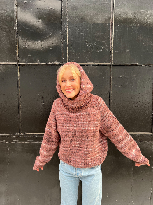 Krogh Balaklava Genser Rød by Øyunn Krogh/House of Yarn