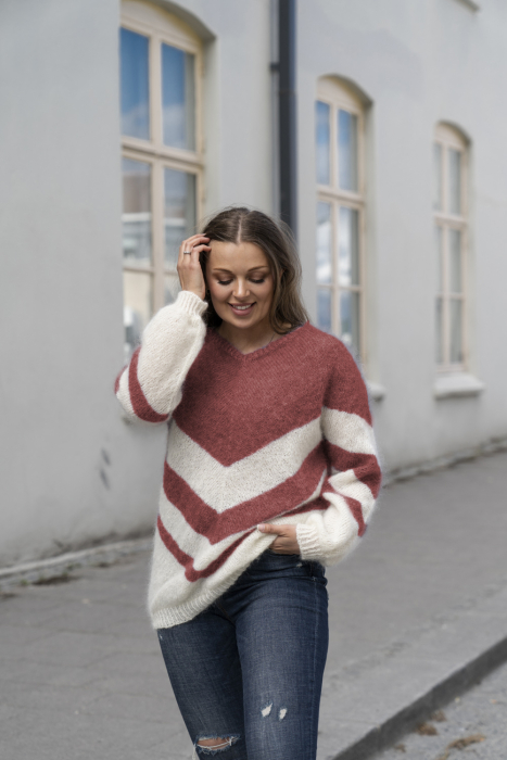 Nelle Genser Lys Bringebær av SD 