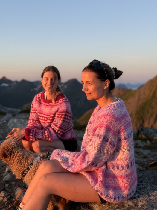 Hanami Raglantrøje by Ingrid Raadim x HOY IR 02-05C
